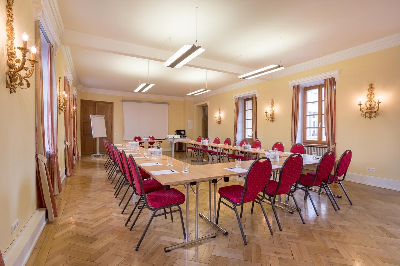 Schlosshotel Neckarbischofsheim Exterior foto